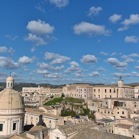 Hotel Palazzo Trigona Dependance Noto Exterior foto
